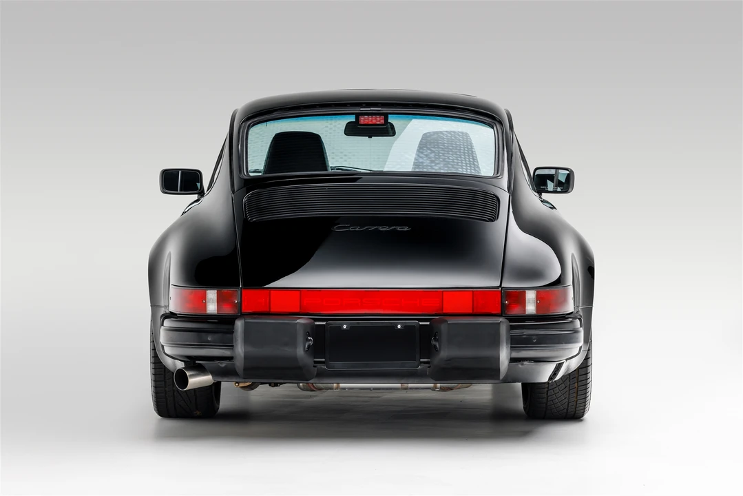 1988 Porsche 911 Carrera 3.2 - Image 11 of 31