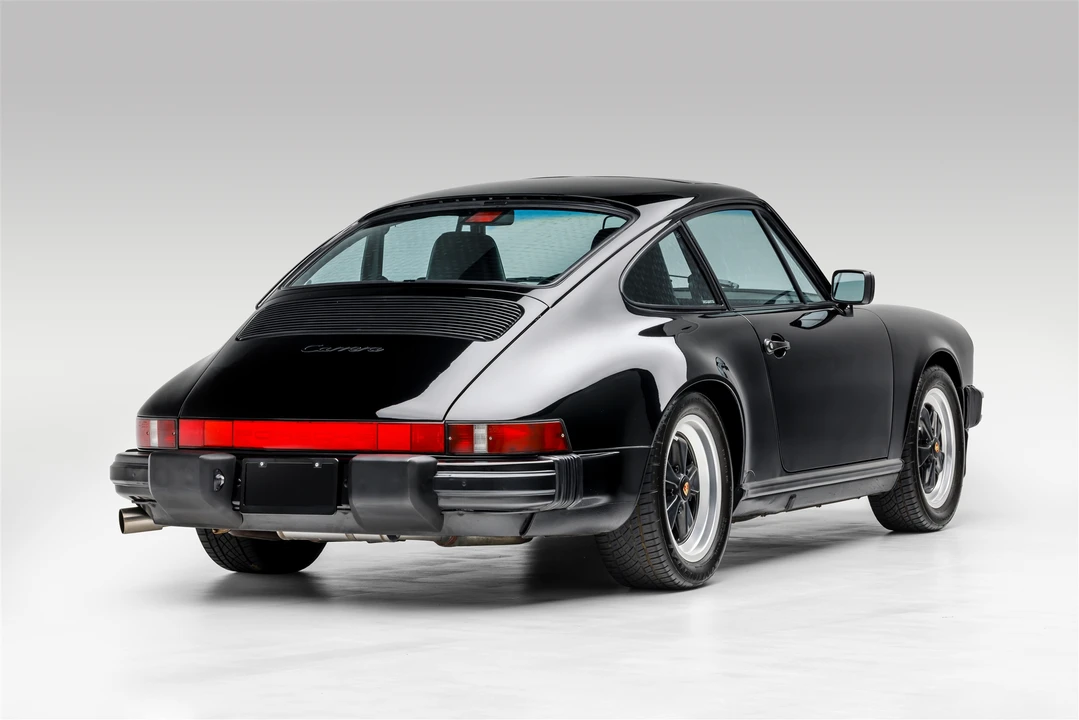 1988 Porsche 911 Carrera 3.2 - Image 14 of 31
