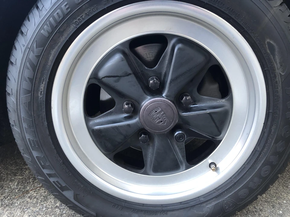 1988 Porsche 911 Carrera 3.2 - Image 30 of 31