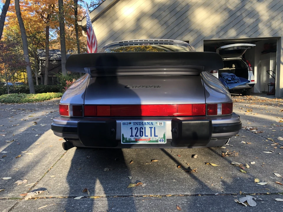 1988 Porsche 911 Carrera 3.2 - Image 7 of 31
