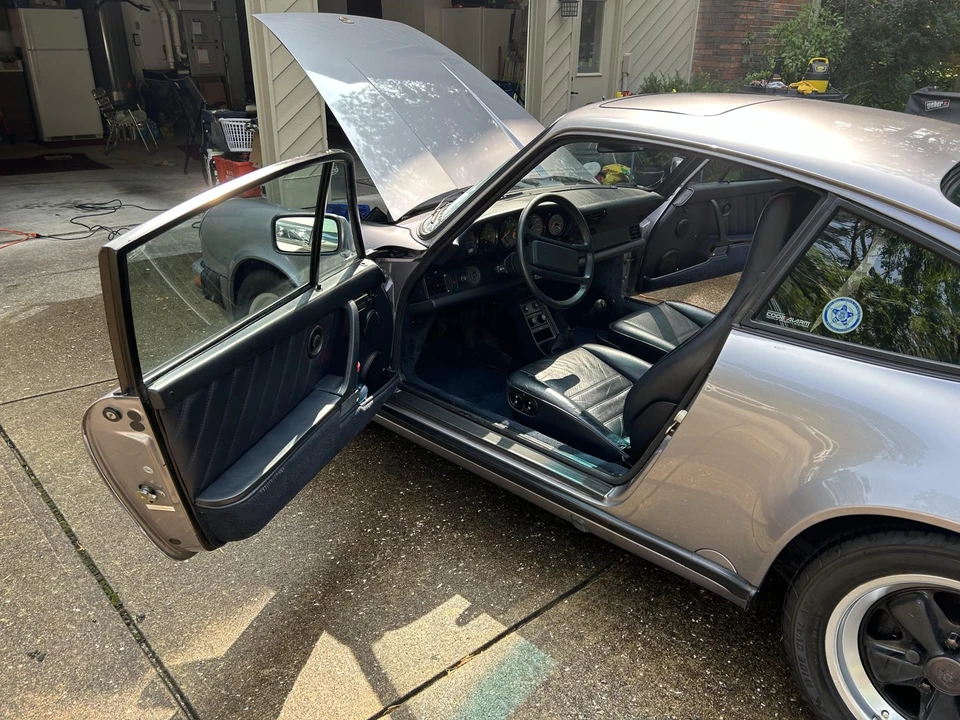 1988 Porsche 911 Carrera 3.2 - Image 31 of 31