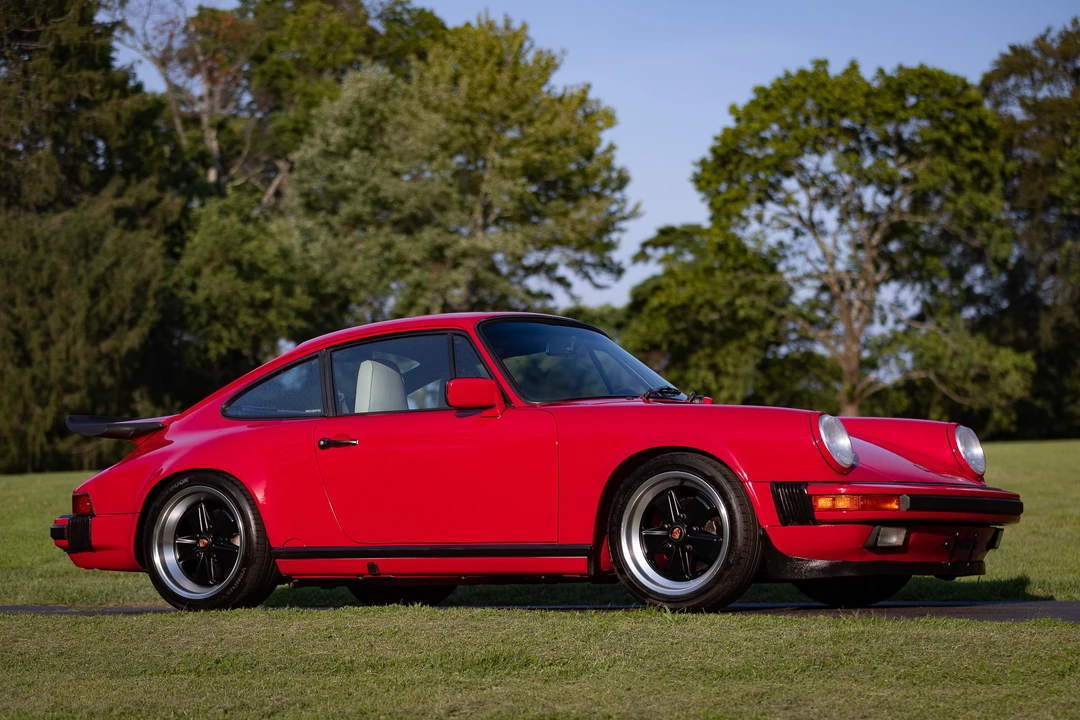 1988 Porsche 911 Carrera 3.2 - Image 24 of 31