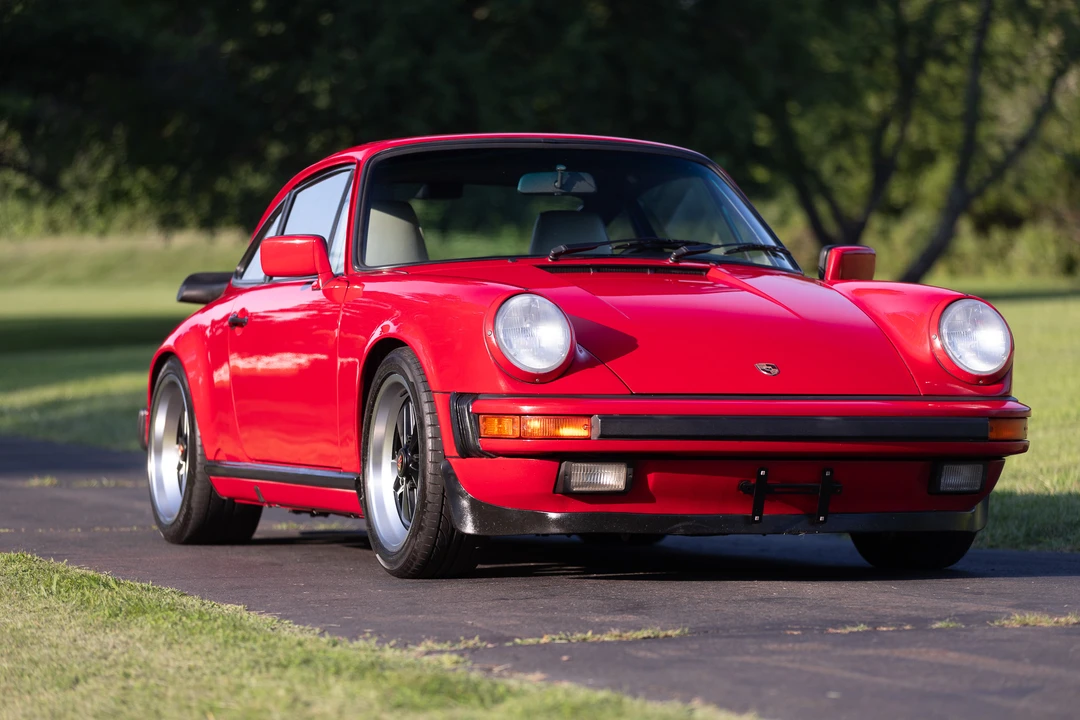 1988 Porsche 911 Carrera 3.2 - Image 28 of 31