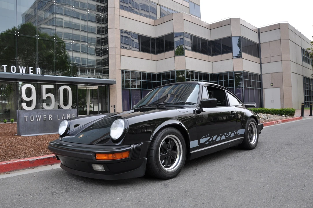 1988 Porsche 911 Carrera 3.2 - Image 8 of 31