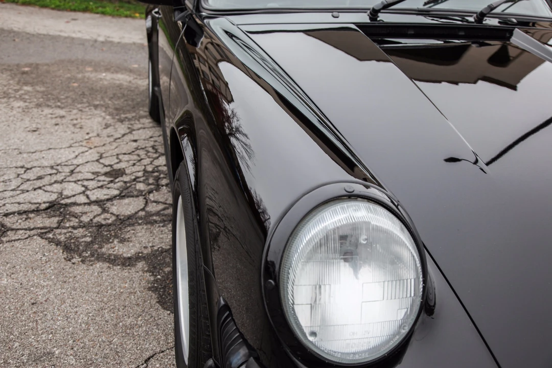 1988 Porsche 911 Carrera 3.2 - Image 12 of 31