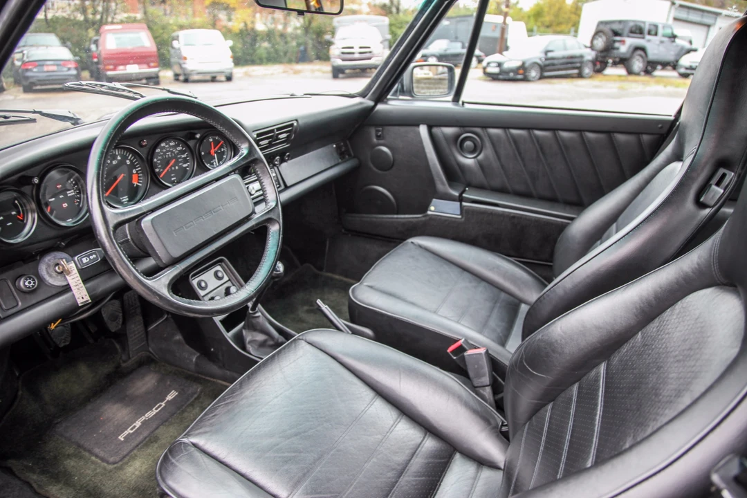 1988 Porsche 911 Carrera 3.2 - Image 22 of 31