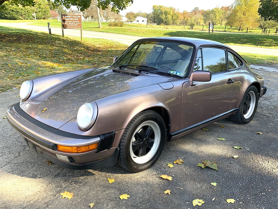 1988 Porsche 911 Carrera 3.2 - Image 13 of 31