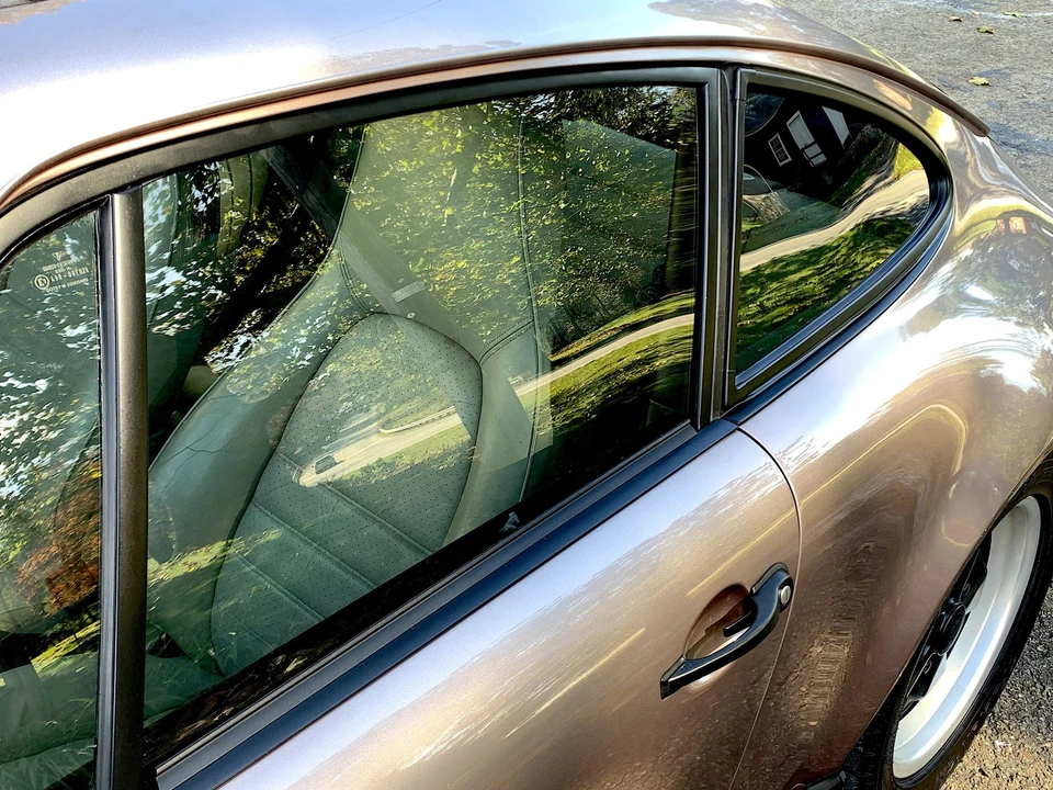 1988 Porsche 911 Carrera 3.2 - Image 21 of 31