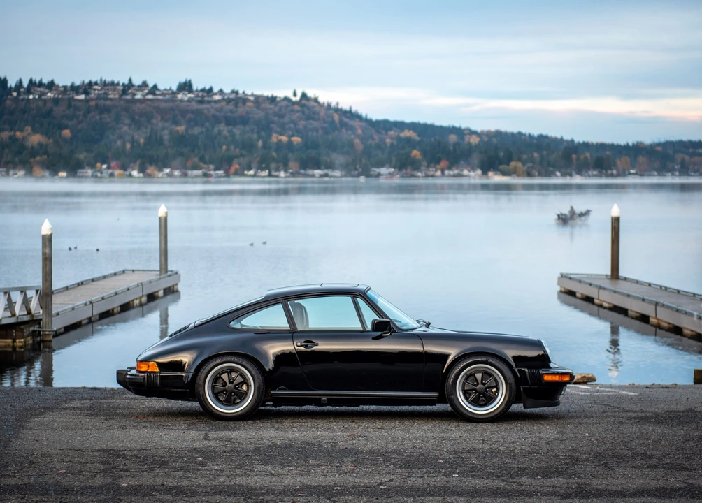 1988 Porsche 911 Carrera 3.2 - Image 10 of 31