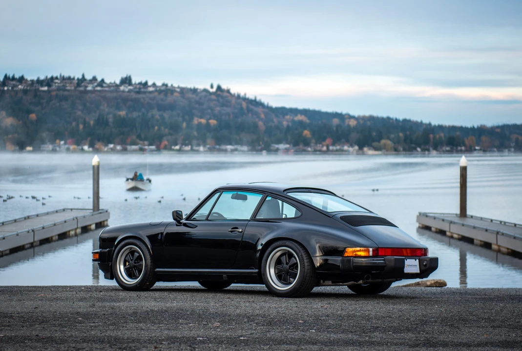 1988 Porsche 911 Carrera 3.2 - Image 7 of 31