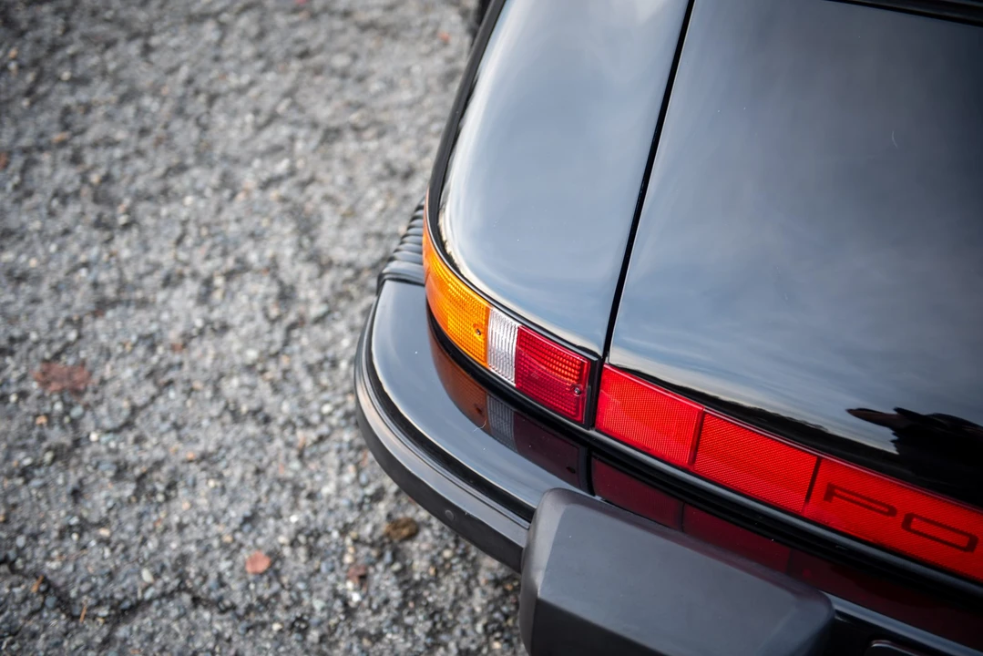 1988 Porsche 911 Carrera 3.2 - Image 31 of 31