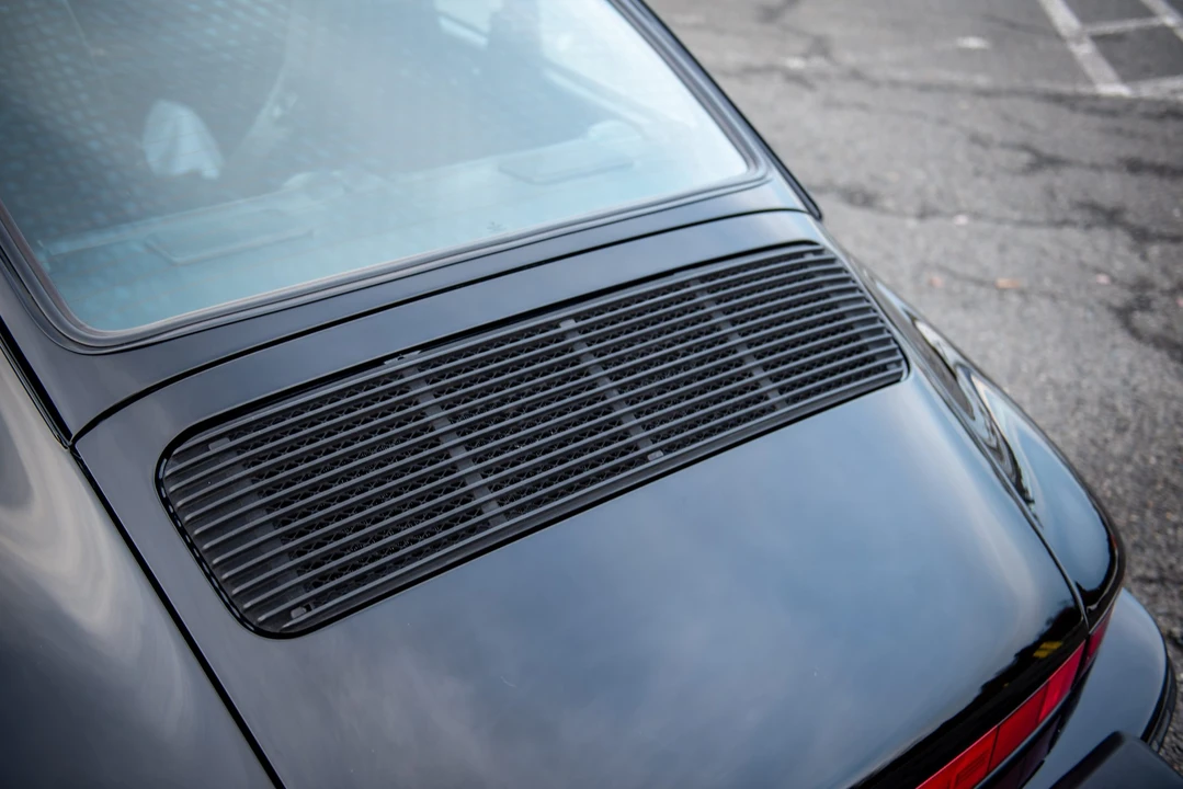 1988 Porsche 911 Carrera 3.2 - Image 20 of 31