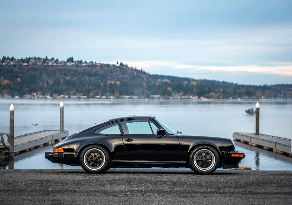 1988 Porsche 911 Carrera 3.2 - Image 11 of 31