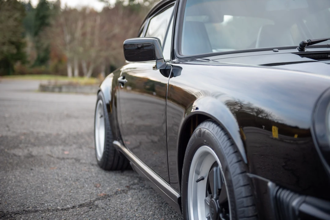 1988 Porsche 911 Carrera 3.2 - Image 23 of 31
