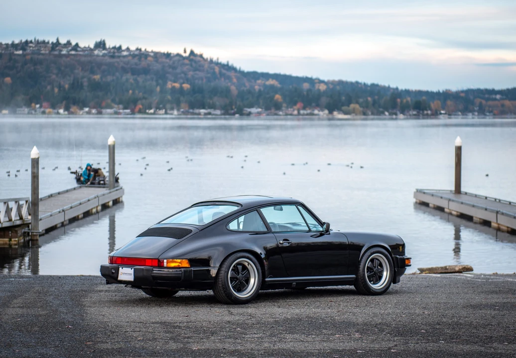 1988 Porsche 911 Carrera 3.2 - Image 8 of 31