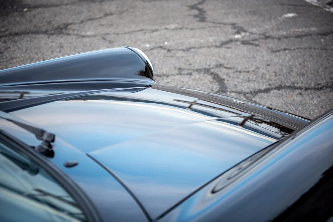 1988 Porsche 911 Carrera 3.2 - Image 25 of 31