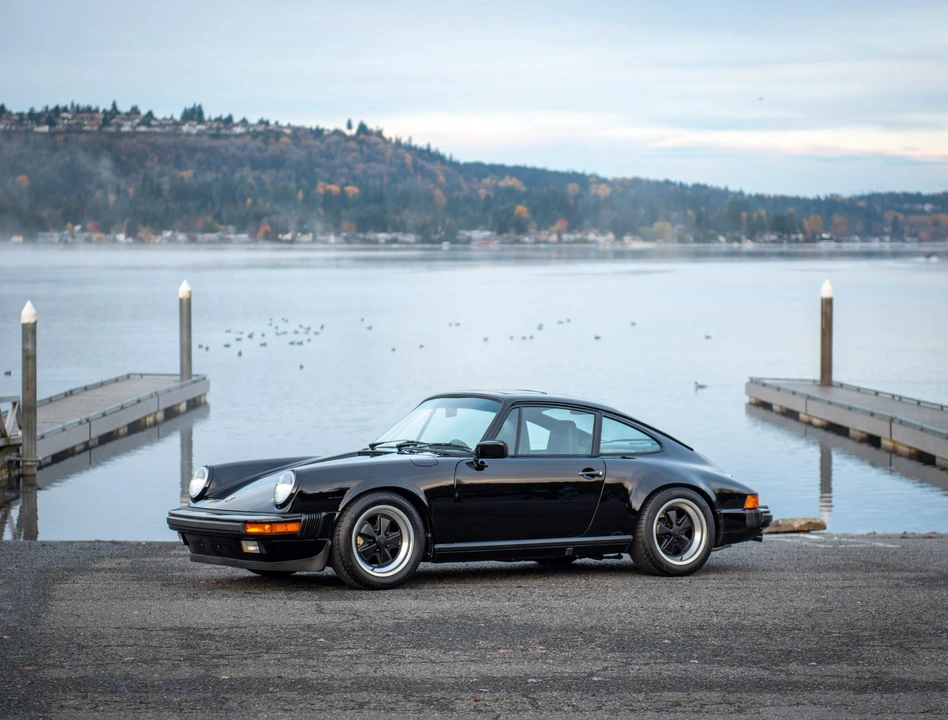 1988 Porsche 911 Carrera 3.2 - Image 2 of 31