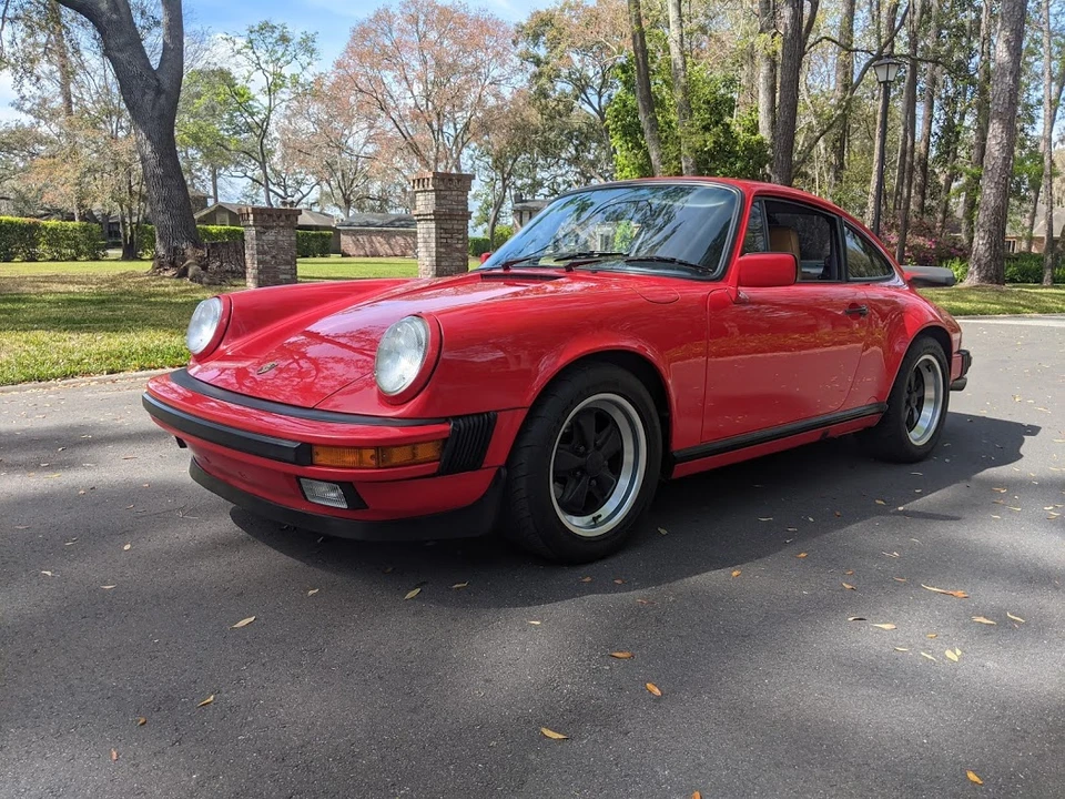 1988 Porsche 911 Carrera 3.2 - Image 16 of 31