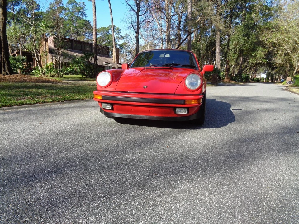 1988 Porsche 911 Carrera 3.2 - Image 14 of 31