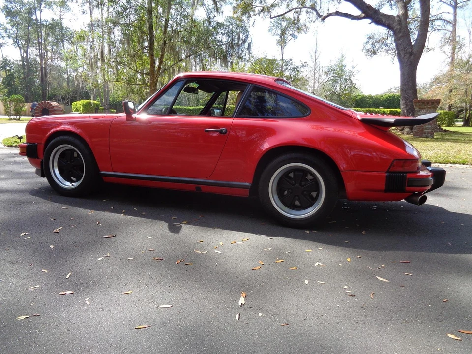 1988 Porsche 911 Carrera 3.2 - Image 18 of 31
