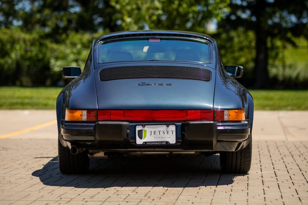 1988 Porsche 911 Carrera 3.2 - Image 15 of 31