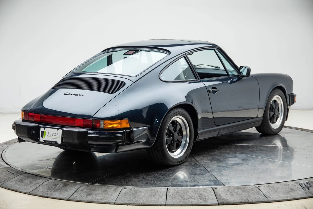 1988 Porsche 911 Carrera 3.2 - Image 6 of 31