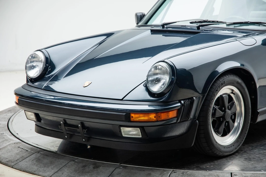 1988 Porsche 911 Carrera 3.2 - Image 21 of 31