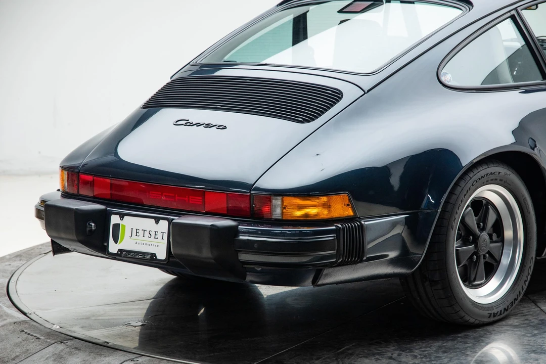 1988 Porsche 911 Carrera 3.2 - Image 29 of 31