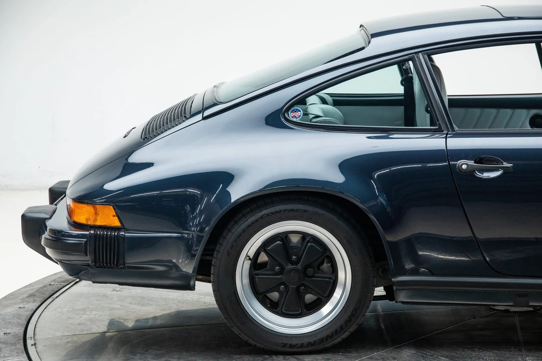 1988 Porsche 911 Carrera 3.2 - Image 28 of 31