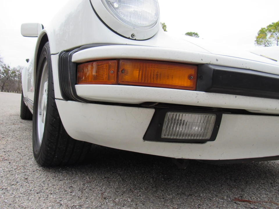 1988 Porsche 911 Carrera 3.2 - Image 20 of 31