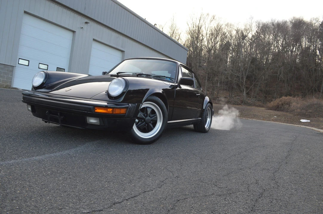 1988 Porsche 911 Carrera 3.2 - Image 21 of 31