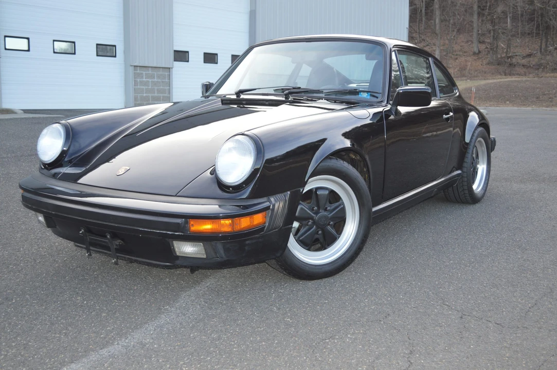 1988 Porsche 911 Carrera 3.2 - Image 18 of 31