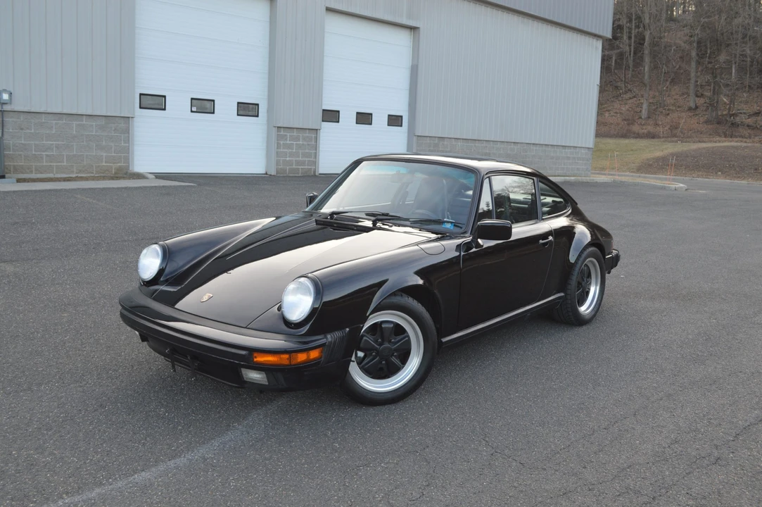 1988 Porsche 911 Carrera 3.2 - Image 12 of 31