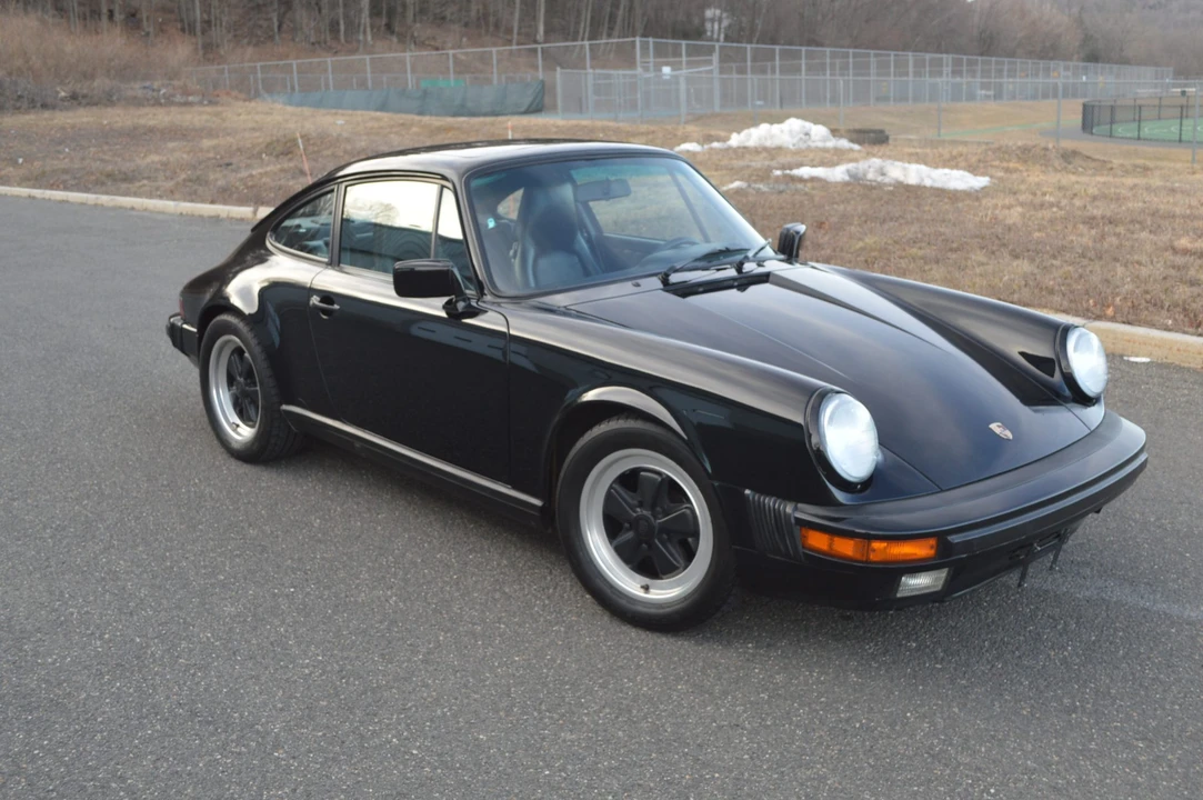 1988 Porsche 911 Carrera 3.2 - Image 3 of 31