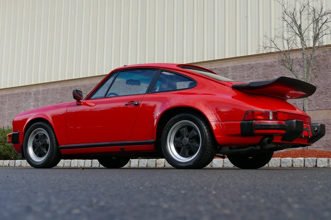 1988 Porsche 911 Carrera 3.2 - Image 7 of 31