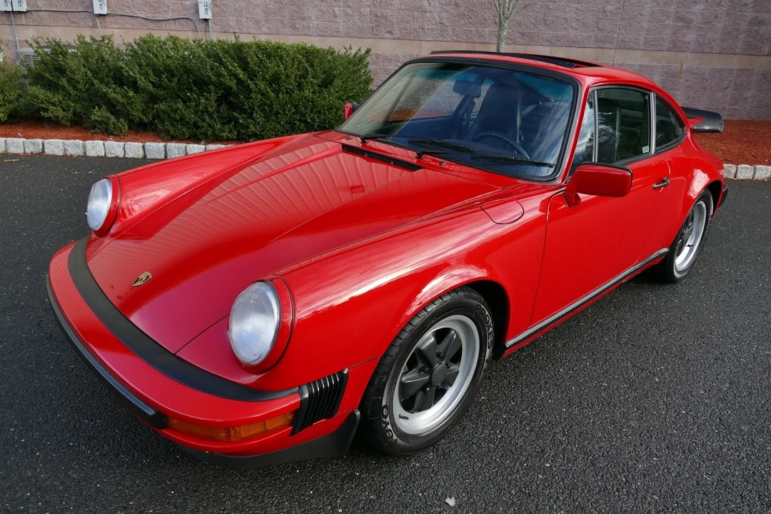 1988 Porsche 911 Carrera 3.2 - Image 3 of 31