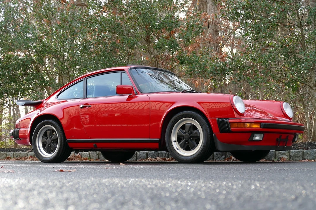 1988 Porsche 911 Carrera 3.2 - Image 17 of 31