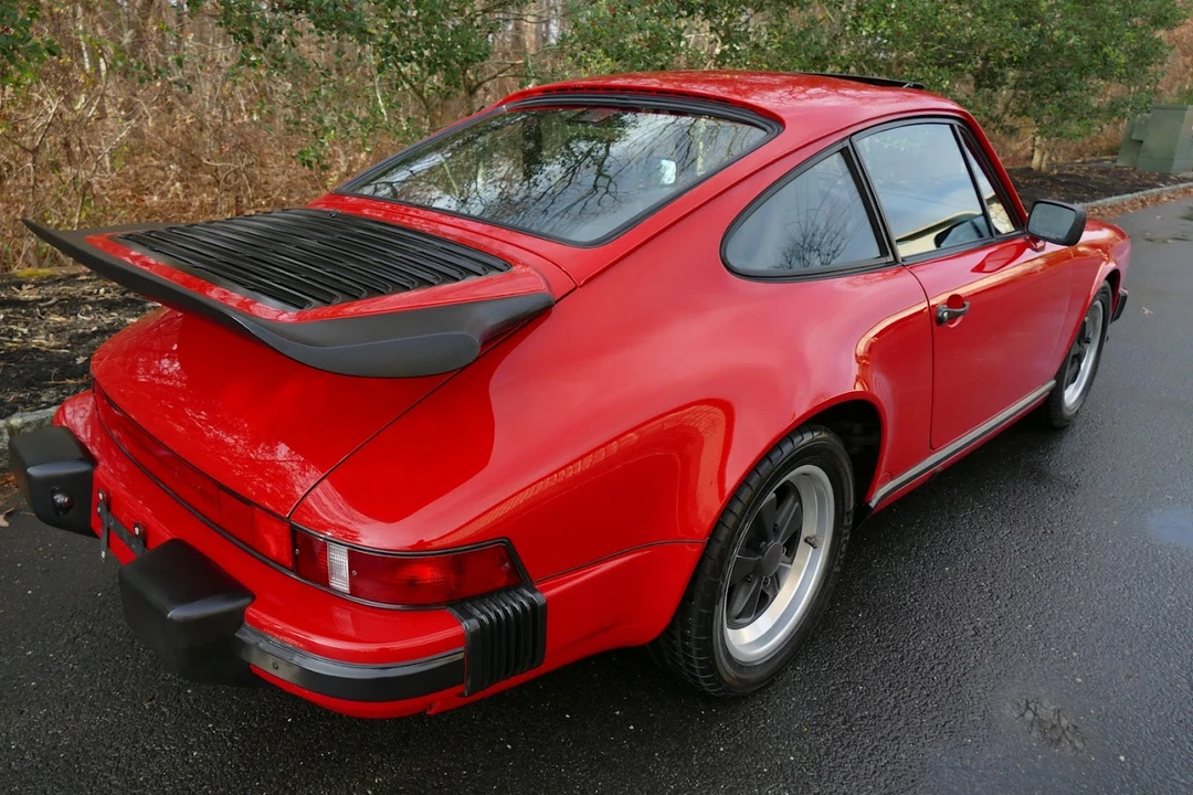 1988 Porsche 911 Carrera 3.2 - Image 13 of 31