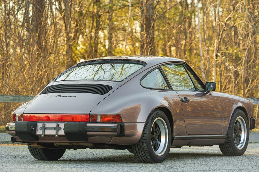 1988 Porsche 911 Carrera 3.2 - Image 7 of 31