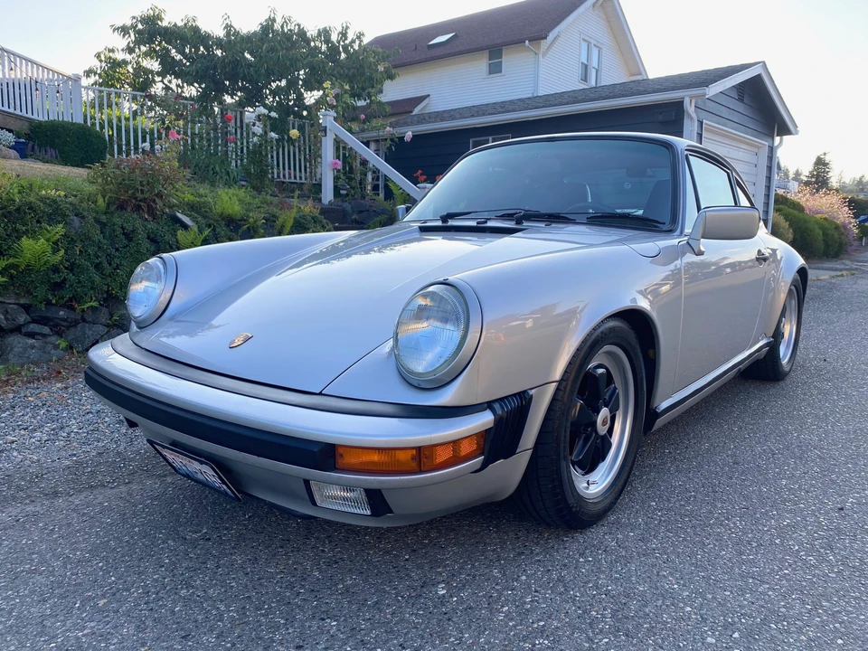 1988 Porsche 911 Carrera 3.2 - Image 3 of 31