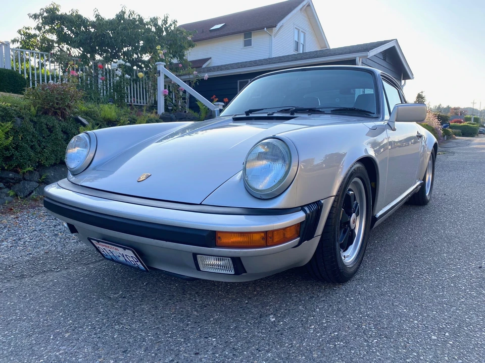 1988 Porsche 911 Carrera 3.2 - Image 2 of 31