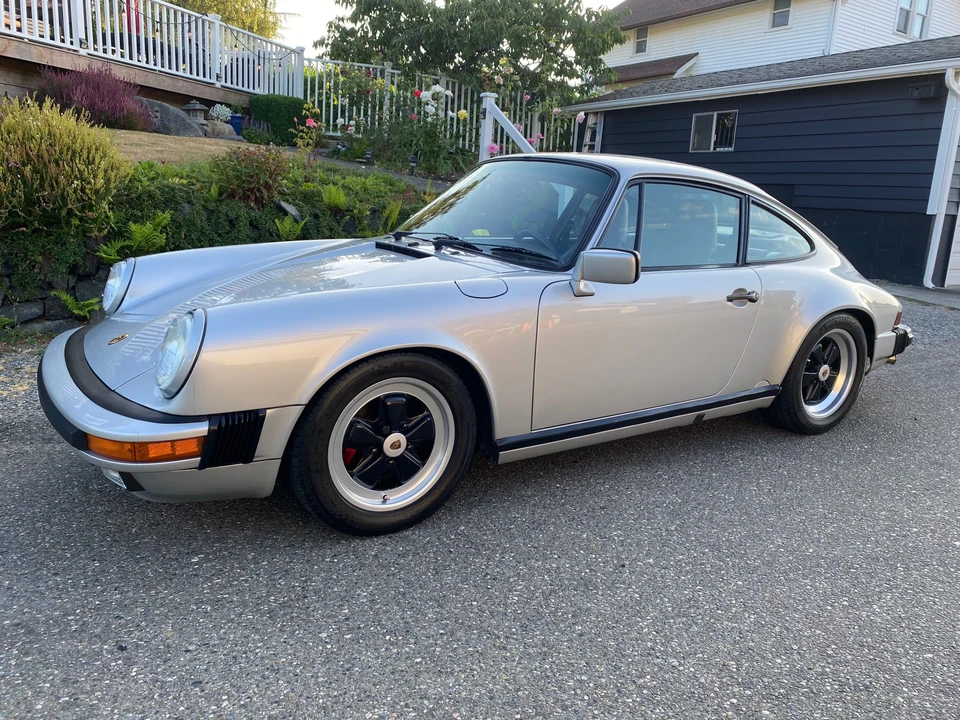 1988 Porsche 911 Carrera 3.2 - Image 12 of 31