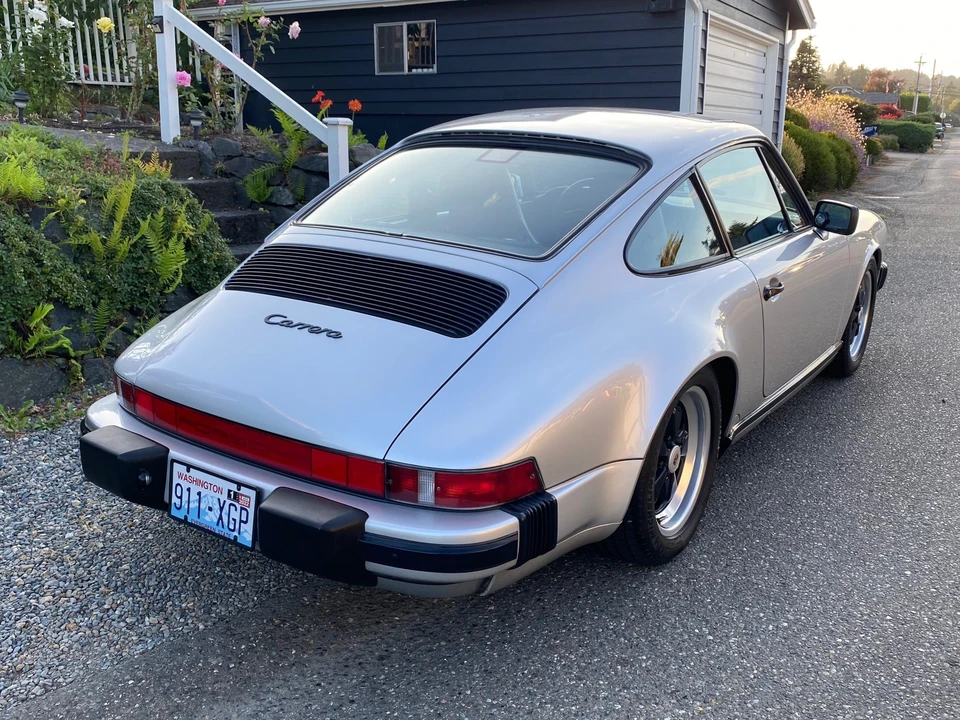 1988 Porsche 911 Carrera 3.2 - Image 27 of 31