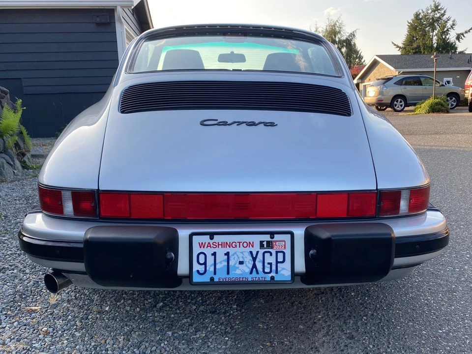 1988 Porsche 911 Carrera 3.2 - Image 26 of 31