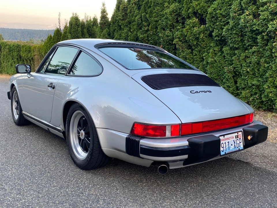 1988 Porsche 911 Carrera 3.2 - Image 24 of 31