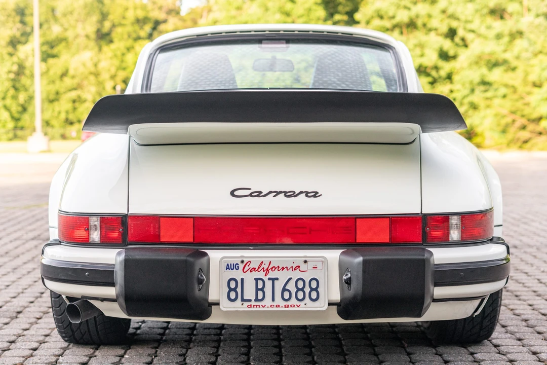 1988 Porsche 911 Carrera 3.2 - Image 8 of 31