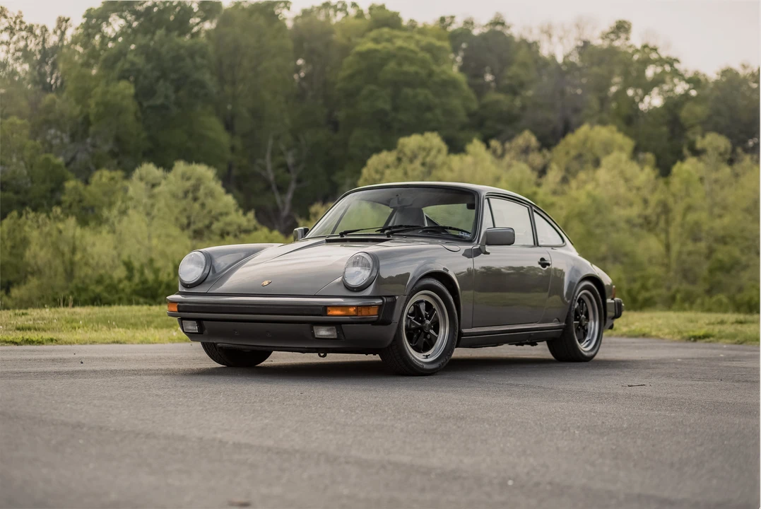 1988 Porsche 911 Carrera 3.2 - Image 18 of 31