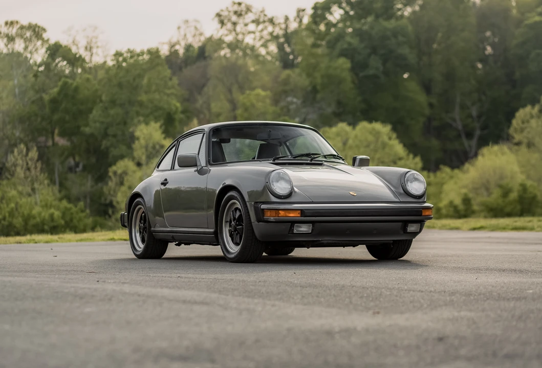 1988 Porsche 911 Carrera 3.2 - Image 2 of 31