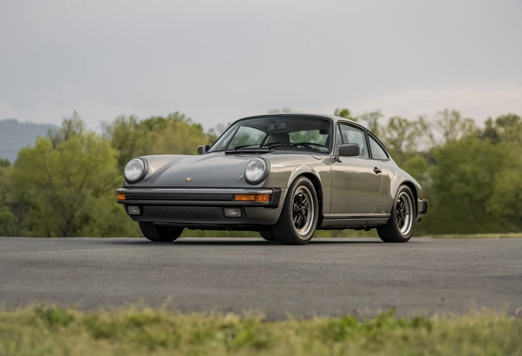 1988 Porsche 911 Carrera 3.2 - Image 19 of 31