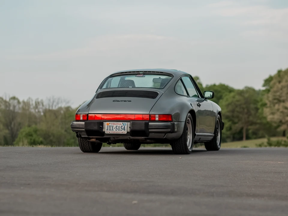 1988 Porsche 911 Carrera 3.2 - Image 9 of 31